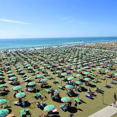 Enjoy The Serenity On Our Beautiful Terrace - Beahost * Bibione